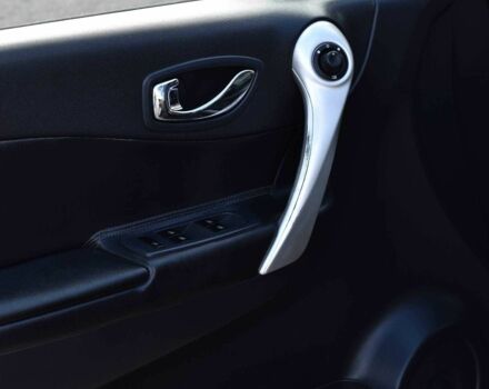 Черный Рено Колеос, объемом двигателя 2.5 л и пробегом 145 тыс. км за 8950 $, фото 9 на Automoto.ua