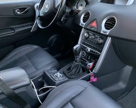 Рено Колеос 2008 в Кременце на Automoto.ua Черный Рено Колеос, объемом двигателя 2.45 л и пробегом 229 тыс. км за 6700 $, фото 17 на Automoto.ua