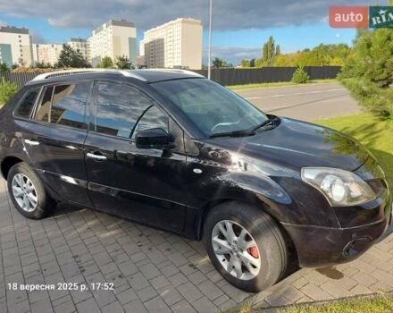 Рено Колеос 2009 у Хмельницькому на Automoto.ua Чорний Рено Колеос, об'ємом двигуна 2 л та пробігом 196 тис. км за 10750 $, фото 6 на Automoto.ua