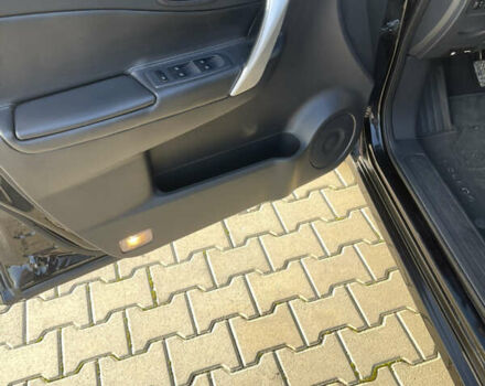 Чорний Рено Колеос, об'ємом двигуна 2 л та пробігом 340 тис. км за 7900 $, фото 27 на Automoto.ua