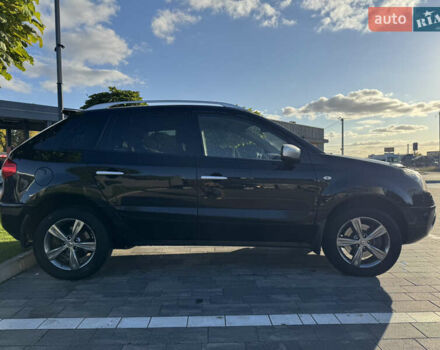 Рено Колеос 2011 в Луцке на Automoto.ua Черный Рено Колеос, объемом двигателя 2.49 л и пробегом 160 тыс. км за 9200 $, фото 7 на Automoto.ua