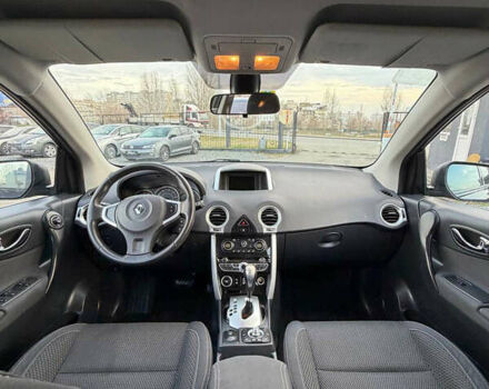 Черный Рено Колеос, объемом двигателя 2 л и пробегом 239 тыс. км за 11350 $, фото 6 на Automoto.ua