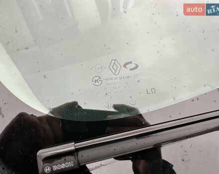 Черный Рено Колеос, объемом двигателя 2 л и пробегом 171 тыс. км за 11400 $, фото 65 на Automoto.ua