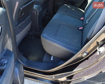 Черный Рено Колеос, объемом двигателя 2.49 л и пробегом 95 тыс. км за 8999 $, фото 10 на Automoto.ua