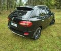 Черный Рено Колеос, объемом двигателя 2.5 л и пробегом 211 тыс. км за 9000 $, фото 3 на Automoto.ua