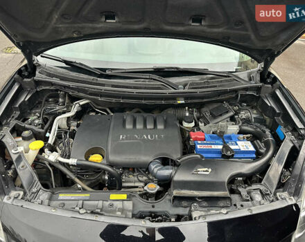 Черный Рено Колеос, объемом двигателя 2 л и пробегом 171 тыс. км за 11400 $, фото 66 на Automoto.ua