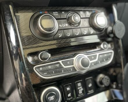 Черный Рено Колеос, объемом двигателя 2 л и пробегом 320 тыс. км за 9800 $, фото 3 на Automoto.ua