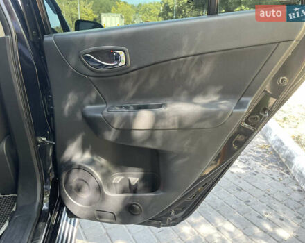 Рено Колеос 2011 в Одессе на Automoto.ua Черный Рено Колеос, объемом двигателя 2 л и пробегом 286 тыс. км за 10700 $, фото 34 на Automoto.ua