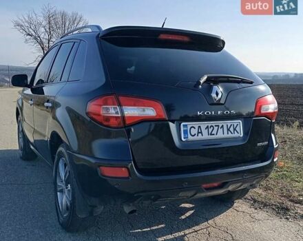 Черный Рено Колеос, объемом двигателя 2.5 л и пробегом 230 тыс. км за 7500 $, фото 3 на Automoto.ua