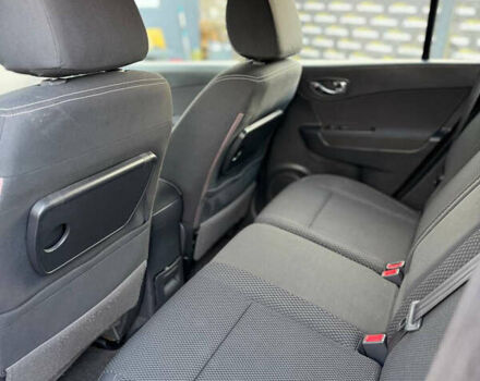 Черный Рено Колеос, объемом двигателя 2 л и пробегом 239 тыс. км за 11350 $, фото 9 на Automoto.ua