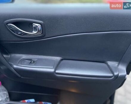 Чорний Рено Колеос, об'ємом двигуна 2 л та пробігом 224 тис. км за 11300 $, фото 35 на Automoto.ua