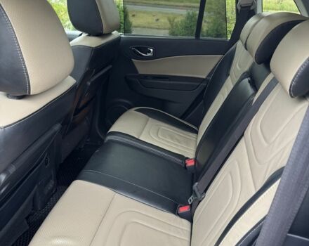 Черный Рено Колеос, объемом двигателя 2 л и пробегом 320 тыс. км за 9800 $, фото 4 на Automoto.ua