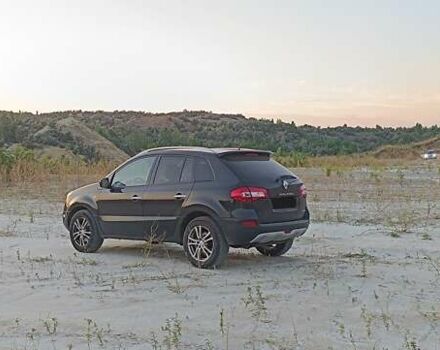 Черный Рено Колеос, объемом двигателя 2 л и пробегом 305 тыс. км за 9600 $, фото 10 на Automoto.ua