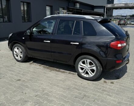 Черный Рено Колеос, объемом двигателя 2 л и пробегом 320 тыс. км за 9800 $, фото 1 на Automoto.ua