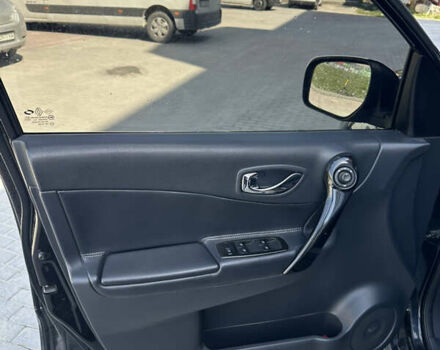 Черный Рено Колеос, объемом двигателя 2.49 л и пробегом 230 тыс. км за 9777 $, фото 15 на Automoto.ua