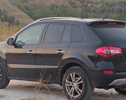 Черный Рено Колеос, объемом двигателя 2 л и пробегом 305 тыс. км за 9600 $, фото 9 на Automoto.ua