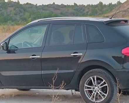 Черный Рено Колеос, объемом двигателя 2 л и пробегом 305 тыс. км за 9600 $, фото 7 на Automoto.ua