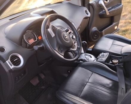 Черный Рено Колеос, объемом двигателя 2 л и пробегом 199 тыс. км за 12000 $, фото 6 на Automoto.ua