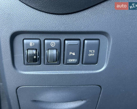 Черный Рено Колеос, объемом двигателя 2.45 л и пробегом 188 тыс. км за 12000 $, фото 65 на Automoto.ua