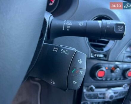 Чорний Рено Колеос, об'ємом двигуна 2.5 л та пробігом 222 тис. км за 10290 $, фото 25 на Automoto.ua