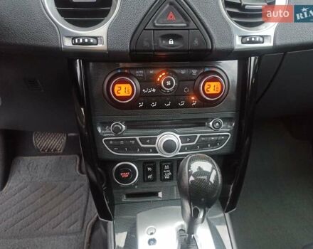 Черный Рено Колеос, объемом двигателя 2 л и пробегом 180 тыс. км за 12350 $, фото 19 на Automoto.ua