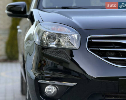 Черный Рено Колеос, объемом двигателя 2.45 л и пробегом 188 тыс. км за 12000 $, фото 34 на Automoto.ua