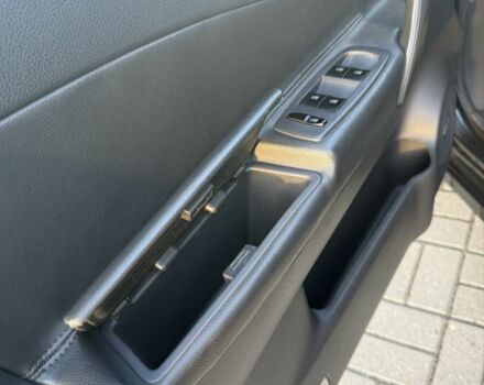 Чорний Рено Колеос, об'ємом двигуна 2 л та пробігом 247 тис. км за 11400 $, фото 12 на Automoto.ua