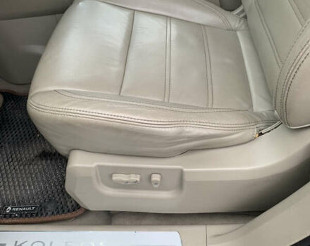 Черный Рено Колеос, объемом двигателя 2 л и пробегом 288 тыс. км за 11800 $, фото 22 на Automoto.ua