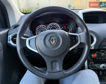Черный Рено Колеос, объемом двигателя 2.45 л и пробегом 188 тыс. км за 12000 $, фото 57 на Automoto.ua