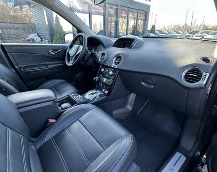 Черный Рено Колеос, объемом двигателя 2 л и пробегом 240 тыс. км за 13900 $, фото 20 на Automoto.ua