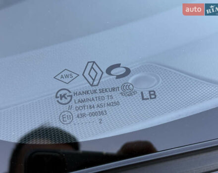 Черный Рено Колеос, объемом двигателя 2.45 л и пробегом 188 тыс. км за 12000 $, фото 44 на Automoto.ua