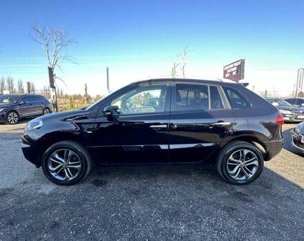 Черный Рено Колеос, объемом двигателя 2 л и пробегом 240 тыс. км за 13900 $, фото 5 на Automoto.ua