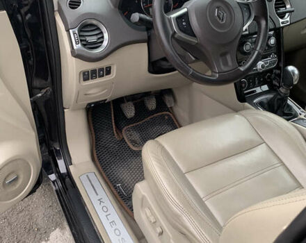 Черный Рено Колеос, объемом двигателя 2 л и пробегом 288 тыс. км за 11800 $, фото 39 на Automoto.ua