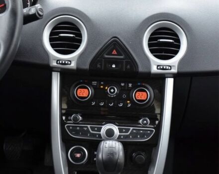 Чорний Рено Колеос, об'ємом двигуна 2 л та пробігом 148 тис. км за 6390 $, фото 15 на Automoto.ua