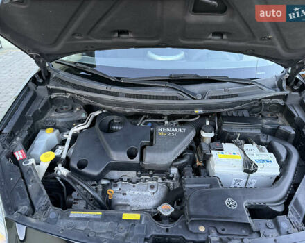Черный Рено Колеос, объемом двигателя 2.45 л и пробегом 188 тыс. км за 12000 $, фото 98 на Automoto.ua