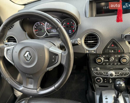 Черный Рено Колеос, объемом двигателя 2 л и пробегом 261 тыс. км за 10500 $, фото 19 на Automoto.ua