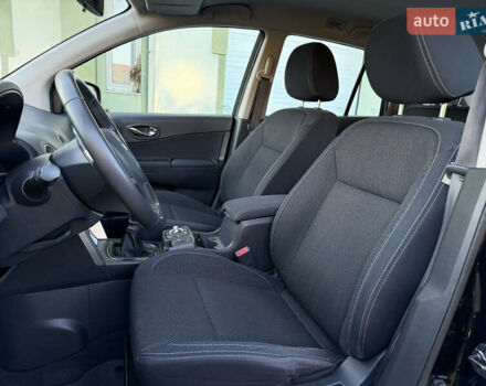 Черный Рено Колеос, объемом двигателя 2.45 л и пробегом 188 тыс. км за 12000 $, фото 53 на Automoto.ua