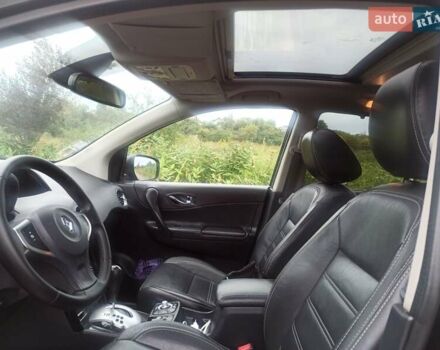 Чорний Рено Колеос, об'ємом двигуна 2 л та пробігом 178 тис. км за 12350 $, фото 28 на Automoto.ua