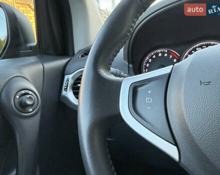 Черный Рено Колеос, объемом двигателя 2.45 л и пробегом 188 тыс. км за 12000 $, фото 59 на Automoto.ua