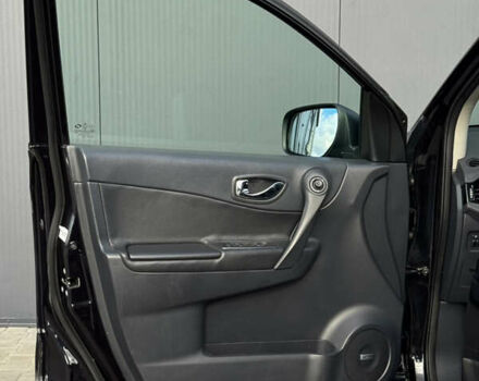 Чорний Рено Колеос, об'ємом двигуна 2 л та пробігом 228 тис. км за 12199 $, фото 31 на Automoto.ua