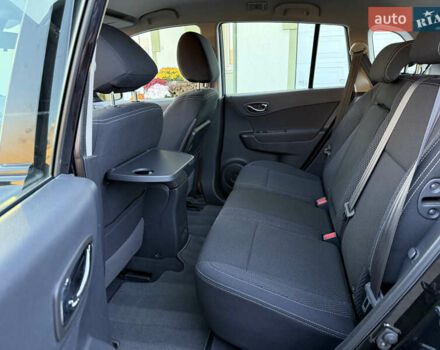 Черный Рено Колеос, объемом двигателя 2.45 л и пробегом 188 тыс. км за 12000 $, фото 87 на Automoto.ua