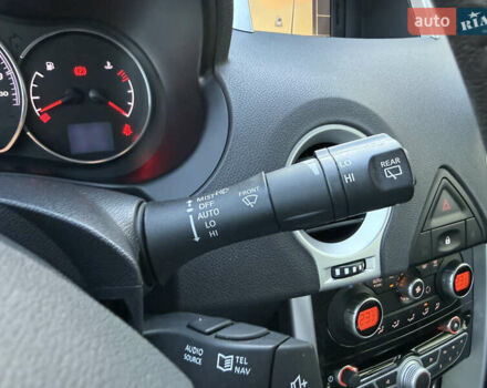 Черный Рено Колеос, объемом двигателя 2.45 л и пробегом 188 тыс. км за 12000 $, фото 63 на Automoto.ua