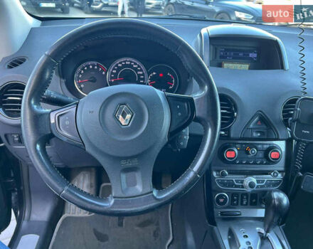 Чорний Рено Колеос, об'ємом двигуна 2.5 л та пробігом 222 тис. км за 10290 $, фото 22 на Automoto.ua