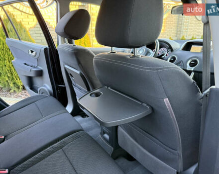 Черный Рено Колеос, объемом двигателя 2.45 л и пробегом 188 тыс. км за 12000 $, фото 110 на Automoto.ua