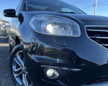 Черный Рено Колеос, объемом двигателя 2 л и пробегом 240 тыс. км за 13900 $, фото 1 на Automoto.ua