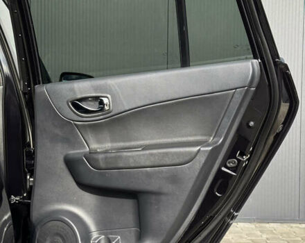 Черный Рено Колеос, объемом двигателя 2 л и пробегом 228 тыс. км за 12499 $, фото 37 на Automoto.ua