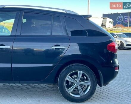 Чорний Рено Колеос, об'ємом двигуна 2.5 л та пробігом 222 тис. км за 10290 $, фото 4 на Automoto.ua