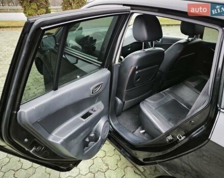 Черный Рено Колеос, объемом двигателя 2 л и пробегом 250 тыс. км за 10500 $, фото 17 на Automoto.ua