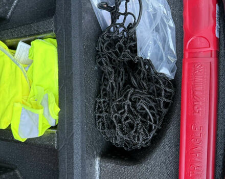 Черный Рено Колеос, объемом двигателя 2.45 л и пробегом 188 тыс. км за 12000 $, фото 96 на Automoto.ua