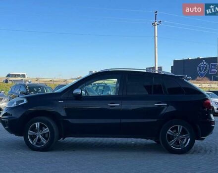 Чорний Рено Колеос, об'ємом двигуна 2.5 л та пробігом 222 тис. км за 10290 $, фото 3 на Automoto.ua